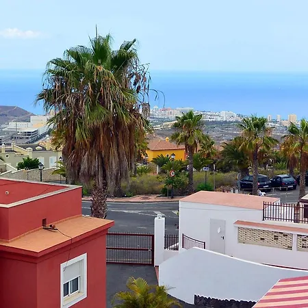 Superlative With Spectacular Ocean Views Апартаменты Чайофа