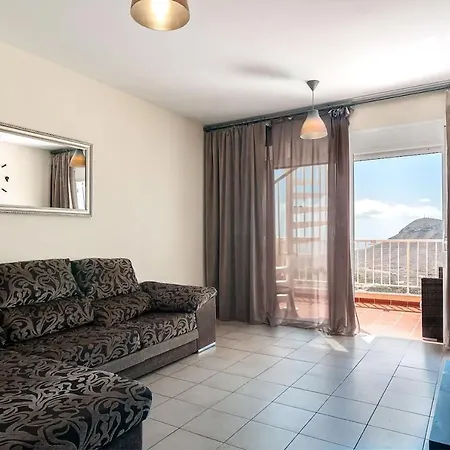 Superlative With Spectacular Ocean Views *